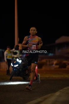 Runner Photo 4392134