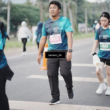 Runner Photo 4392207