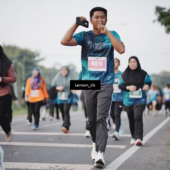 Runner Photo 4392298