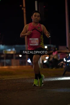 Runner Photo 4392339