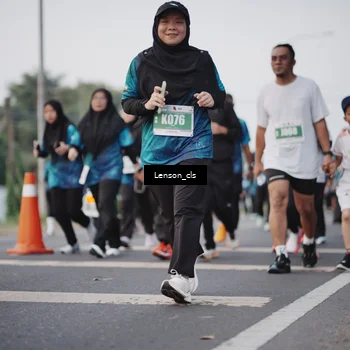 Runner Photo 4392350