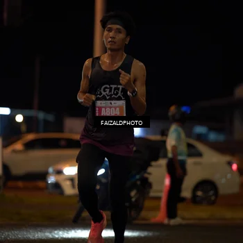 Runner Photo 4392379