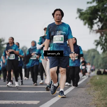 Runner Photo 4392384