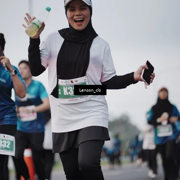 Runner Photo 4392422