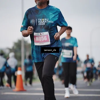 Runner Photo 4392455