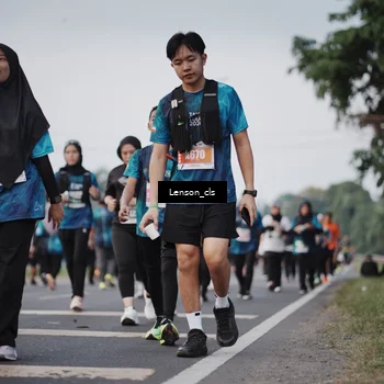Runner Photo 4392456