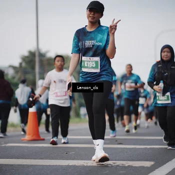 Runner Photo 4392459