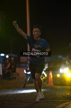 Runner Photo 4392474