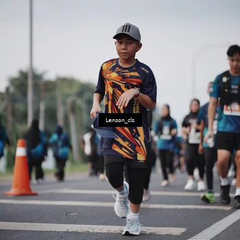 Runner Photo 4392475