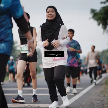Runner Photo 4392476