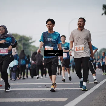 Runner Photo 4392479