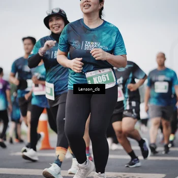 Runner Photo 4392495