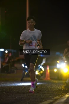 Runner Photo 4392549