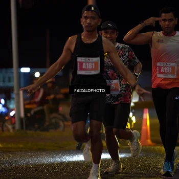 Runner Photo 4392552