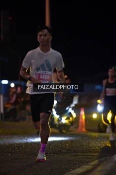 Runner Photo 4392553