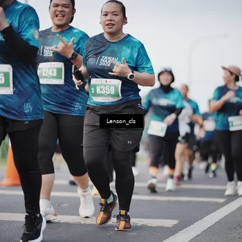 Runner Photo 4392567