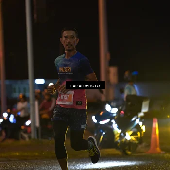 Runner Photo 4392590