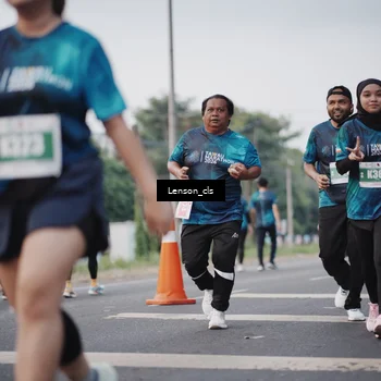Runner Photo 4392608