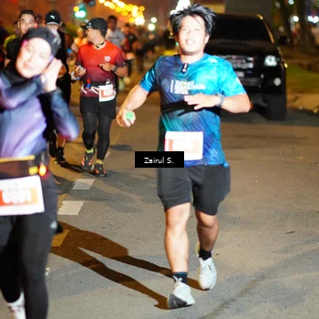 Runner Photo 4392609