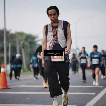 Runner Photo 4392617