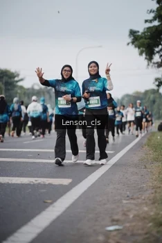 Runner Photo 4392705