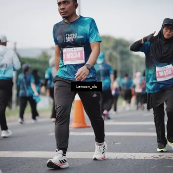 Runner Photo 4392712
