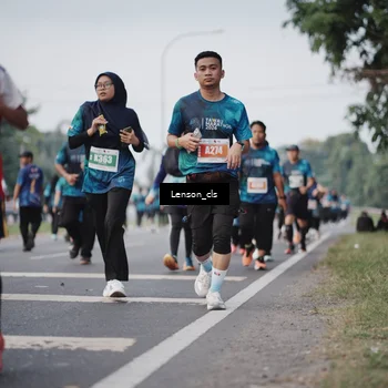 Runner Photo 4392758