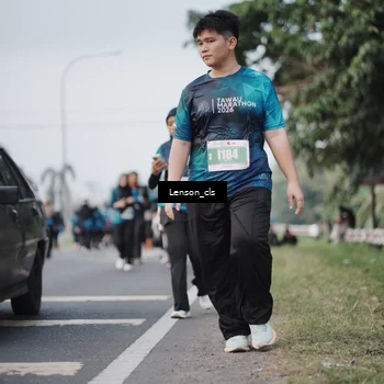 Runner Photo 4392813