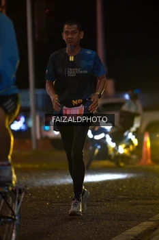Runner Photo 4392861