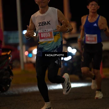 Runner Photo 4392981
