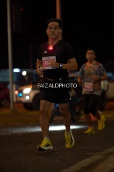 Runner Photo 4393006