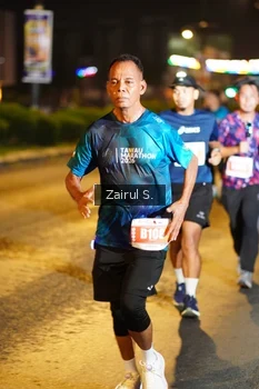 Runner Photo 4393032