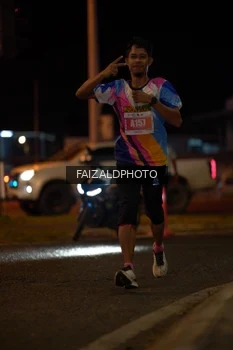 Runner Photo 4393041