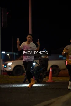 Runner Photo 4393054