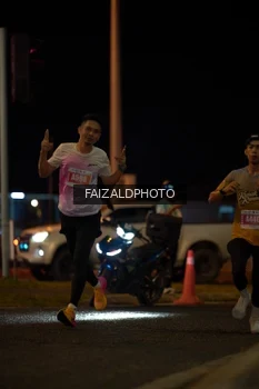 Runner Photo 4393062