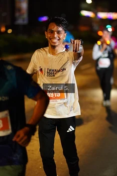 Runner Photo 4393103