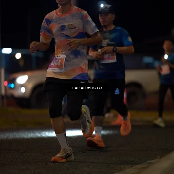 Runner Photo 4393129