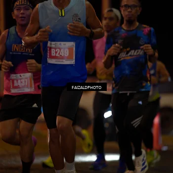 Runner Photo 4393142