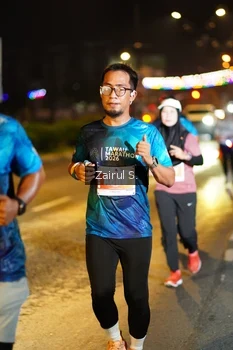Runner Photo 4393193