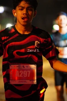 Runner Photo 4393257