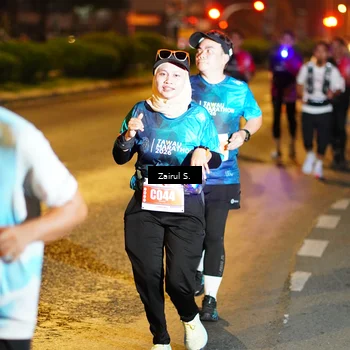 Runner Photo 4393365