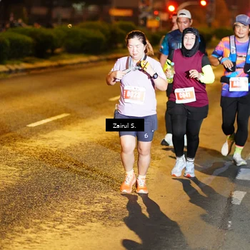 Runner Photo 4393375