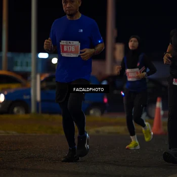 Runner Photo 4393384