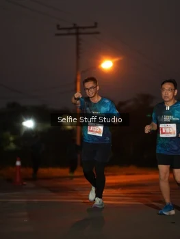 Runner Photo 4393401