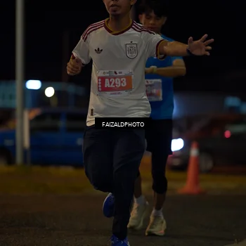 Runner Photo 4393402