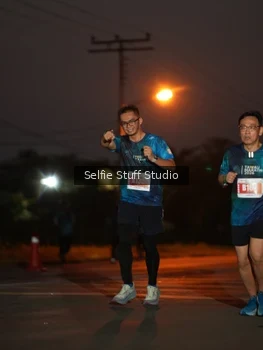Runner Photo 4393411