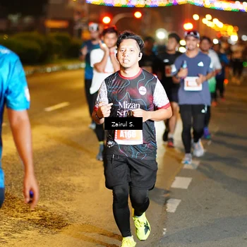 Runner Photo 4393414