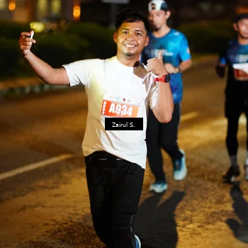 Runner Photo 4393424