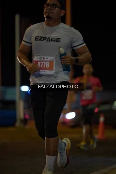 Runner Photo 4393445