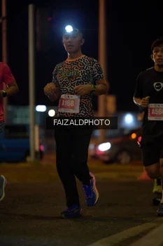 Runner Photo 4393447